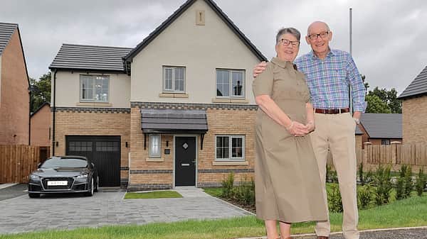 Media 2544 kathleen phillip varey